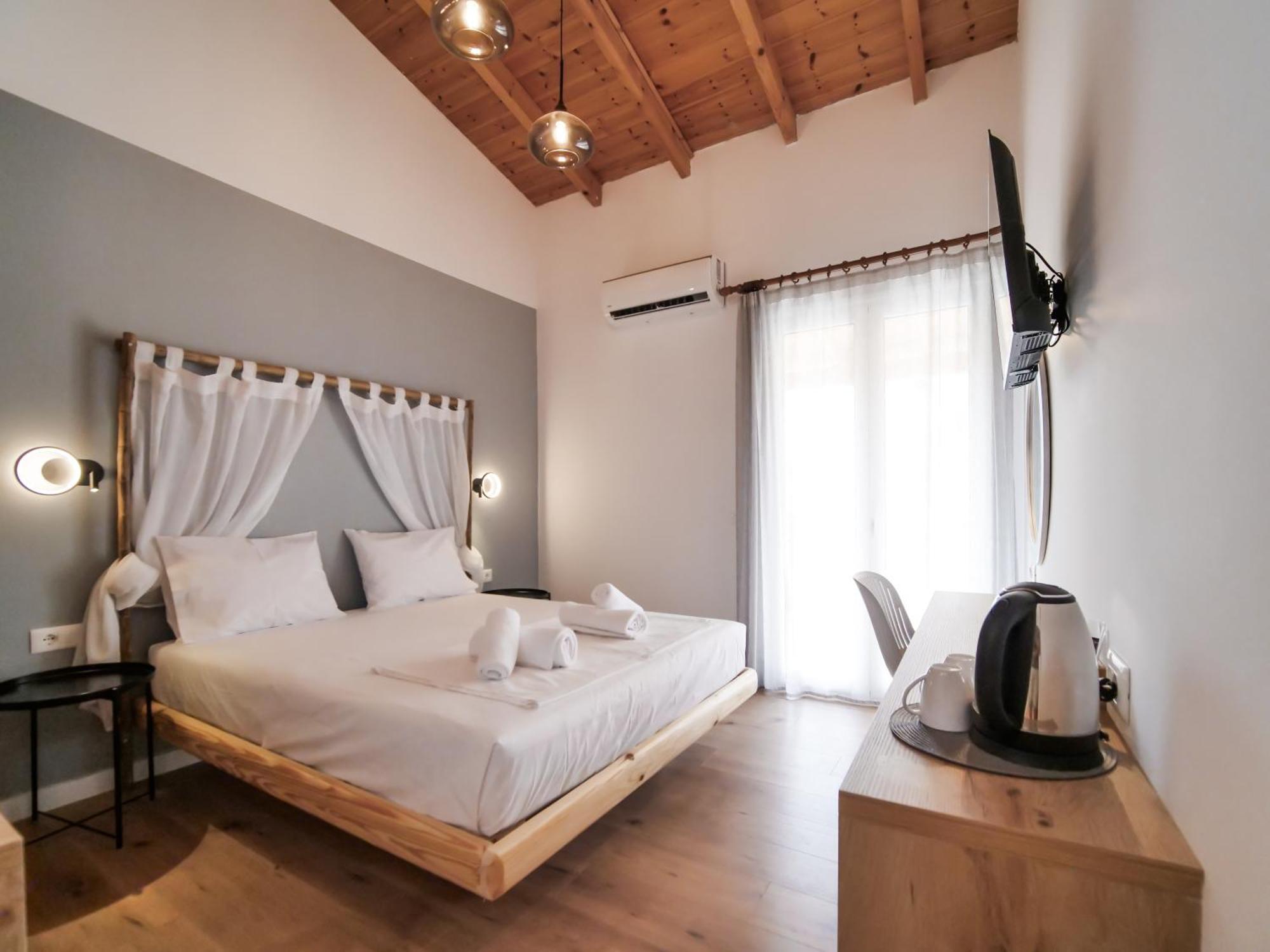 Orchard Retreat Apart-hotel Himare