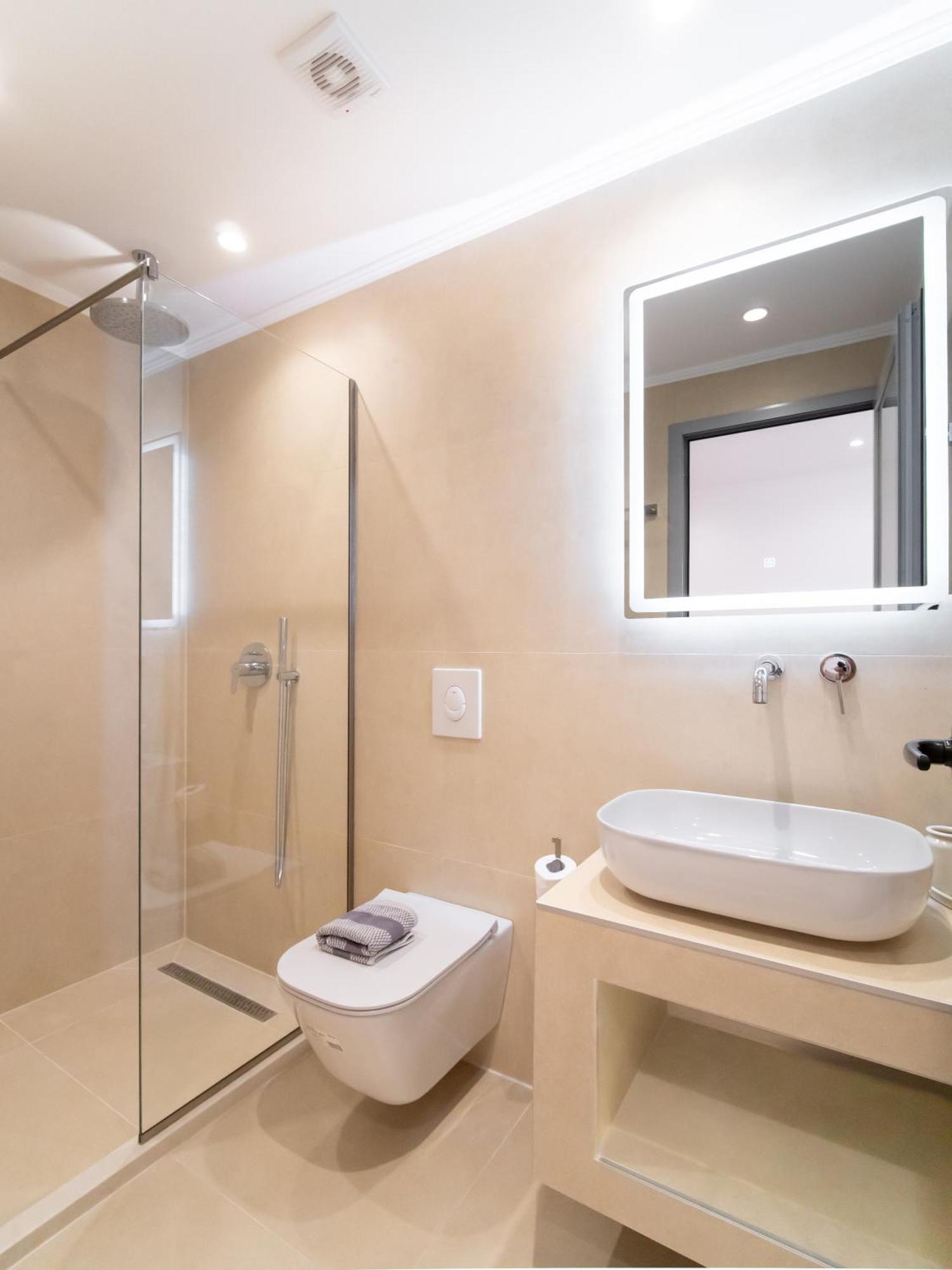 Orchard Retreat Apart-hotel Himare