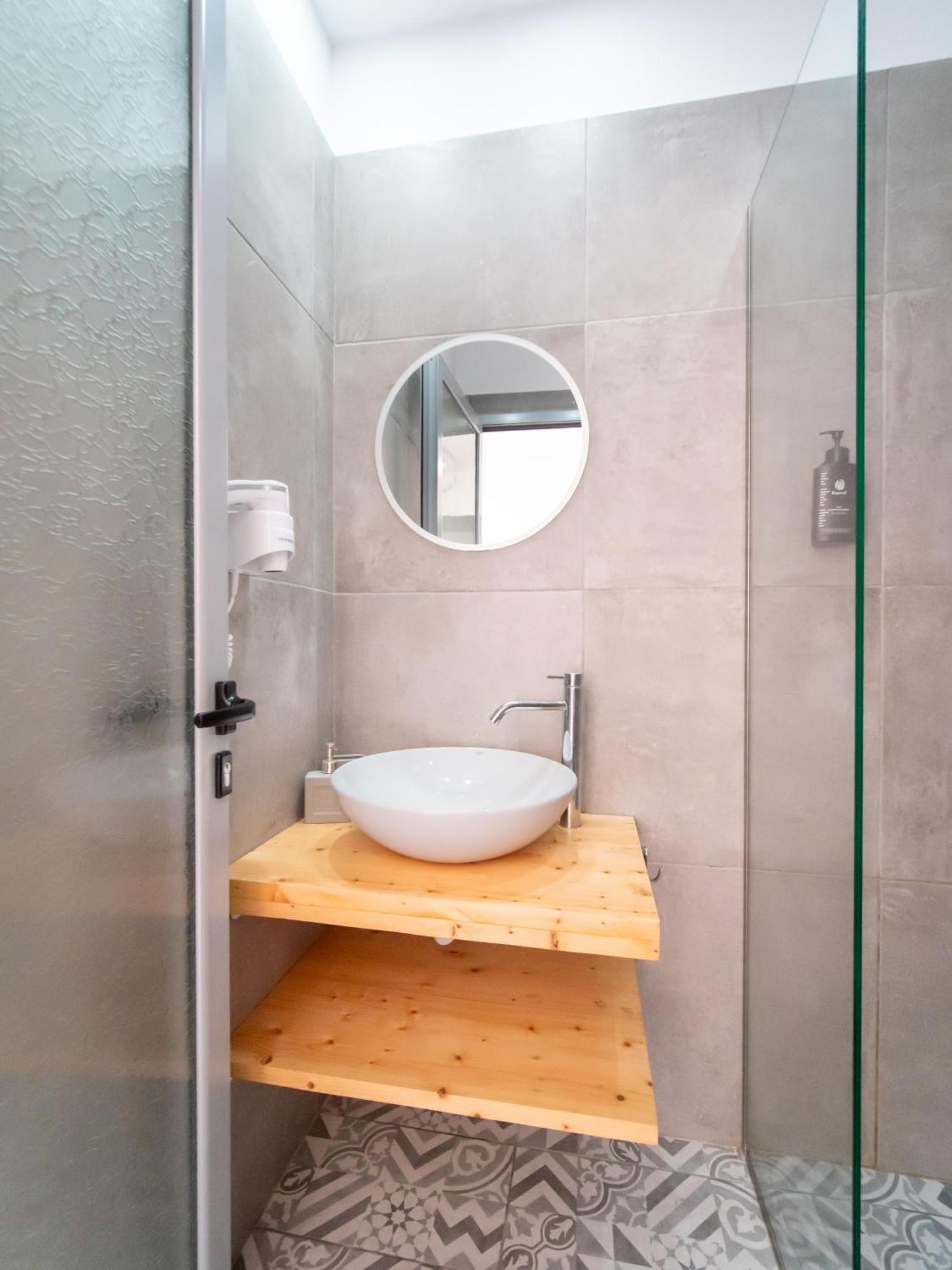 Orchard Retreat Apart-hotel *